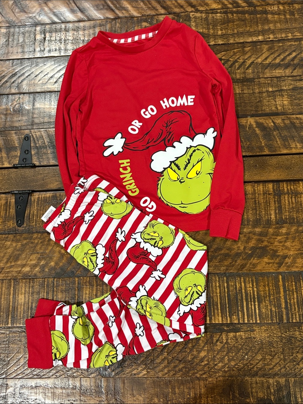 Red Grinch Kids Pajama Set - Go Grinch size 8